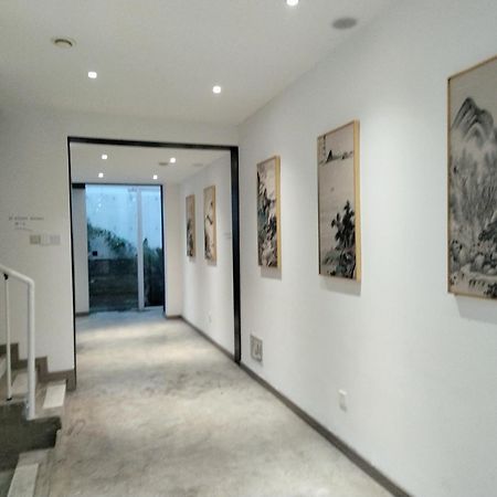 Serene Vale Inn Guilin-Free One Way Pick Up Service To High-Speed Railway Station For 2 Nights エクステリア 写真