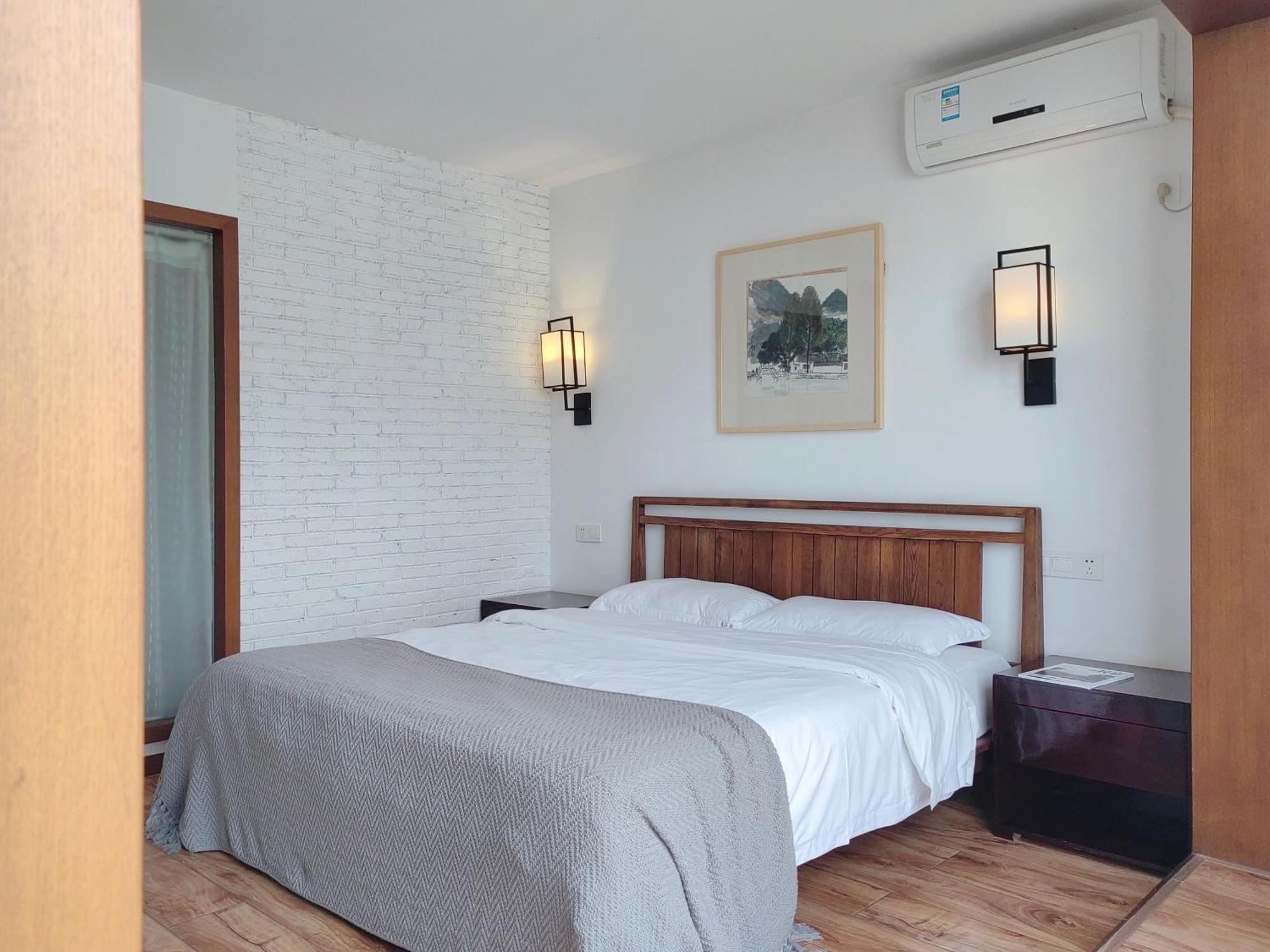Serene Vale Inn Guilin-Free One Way Pick Up Service To High-Speed Railway Station For 2 Nights エクステリア 写真