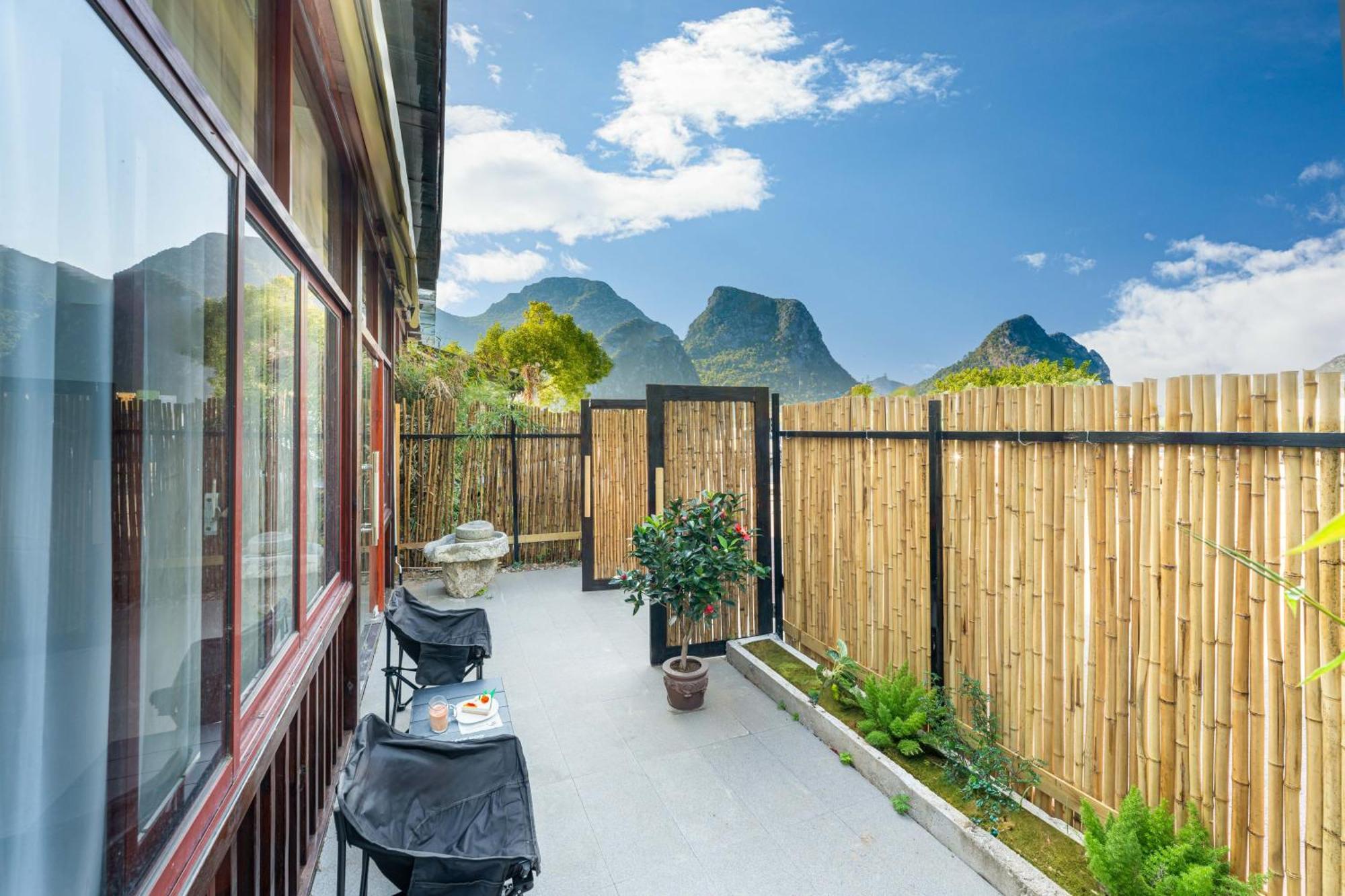 Serene Vale Inn Guilin-Free One Way Pick Up Service To High-Speed Railway Station For 2 Nights エクステリア 写真