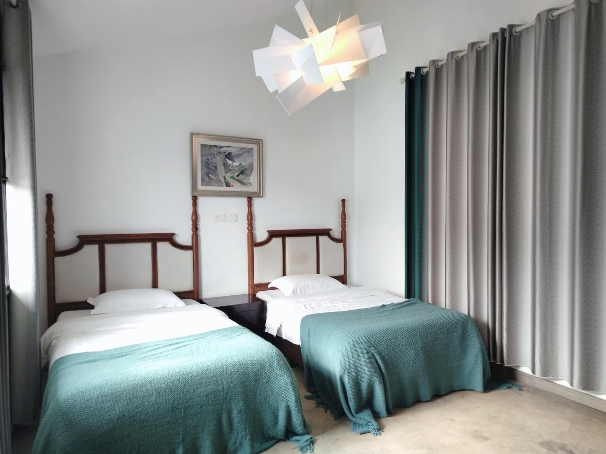 Serene Vale Inn Guilin-Free One Way Pick Up Service To High-Speed Railway Station For 2 Nights エクステリア 写真