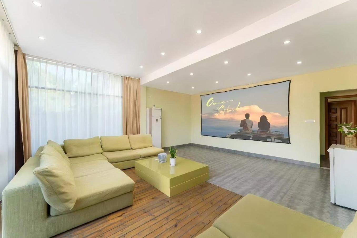 Serene Vale Inn Guilin-Free One Way Pick Up Service To High-Speed Railway Station For 2 Nights エクステリア 写真