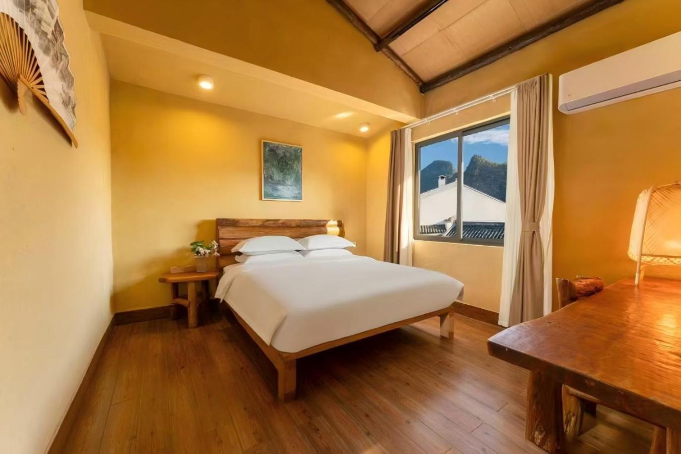 Serene Vale Inn Guilin-Free One Way Pick Up Service To High-Speed Railway Station For 2 Nights エクステリア 写真
